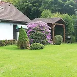 V Ceskem Raji U Prachovskych Skal - Mala Pro 4 - Velka Pro Az 7 Osob - V Soukromi *