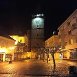 V Ceskem Raji U Prachovskych Skal - Mala Pro 4 - Velka Pro Az 7 Osob - V Soukromi Lodge *