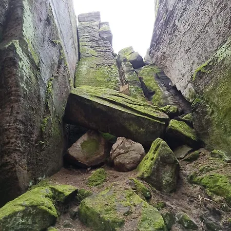 Srdce Prachovskych Skal - Cesky Raj بيت خشبي Jičín