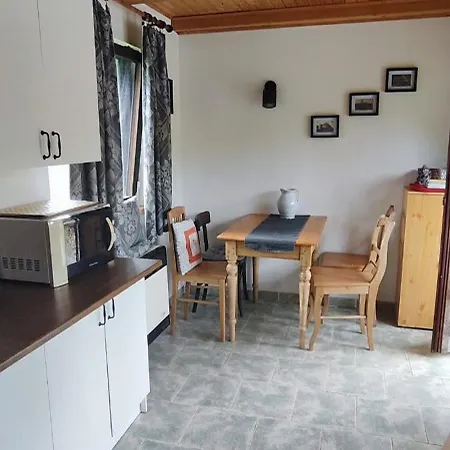 Srdce Prachovskych Skal - Cesky Raj بيت خشبي Jičín