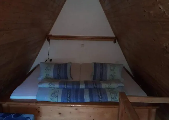 Lodge V českém Ráji U Prachovských Skal - Malá Pro 4 - Velká Pro Až 7 Osob - V Soukromí Jičín