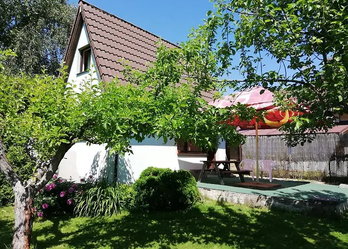 V českém Ráji U Prachovských Skal - Malá Pro 4 - Velká Pro Až 7 Osob - V Soukromí Lodge *