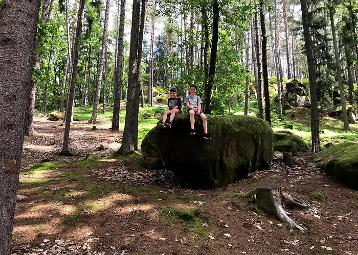 Lodge V českém Ráji U Prachovských Skal - Malá Pro 4 - Velká Pro Až 7 Osob - V Soukromí