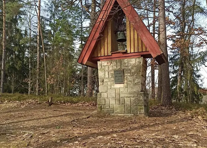 V českém Ráji U Prachovských Skal - Malá Pro 4 - Velká Pro Až 7 Osob - V Soukromí Lodge