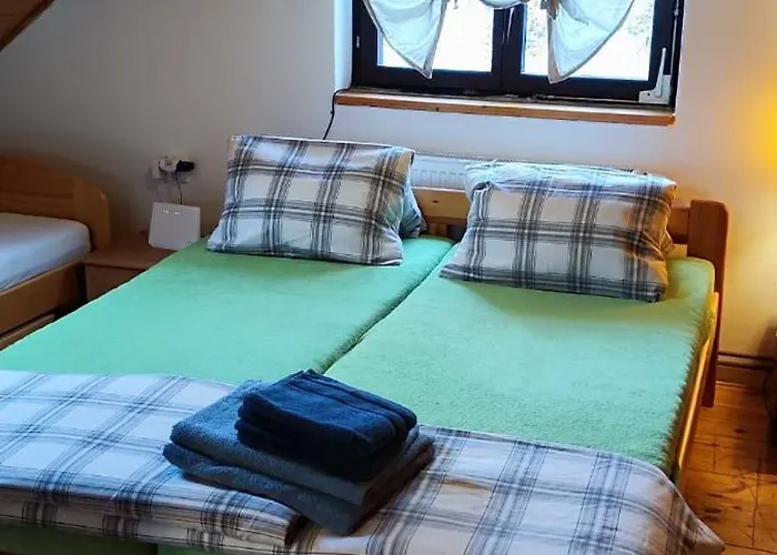 Lodge V českém Ráji U Prachovských Skal - Malá Pro 4 - Velká Pro Až 7 Osob - V Soukromí Jičín